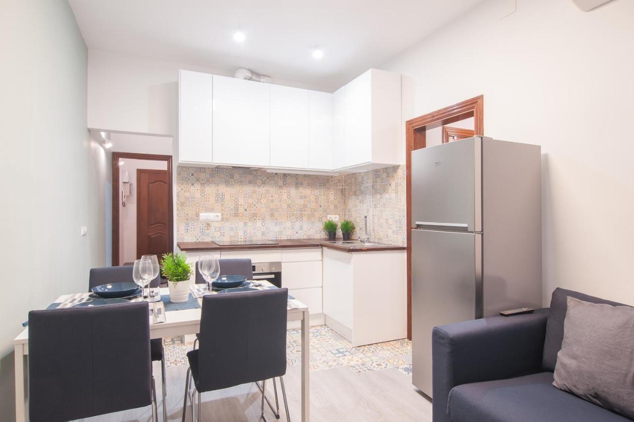 Db Nice Apartment Sagrada Familia Barcellona Esterno foto